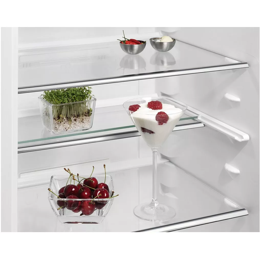 AEG Réfrigérateur 1 porte encastrable AEG OSF5O121DF OptiSpace – Image 6